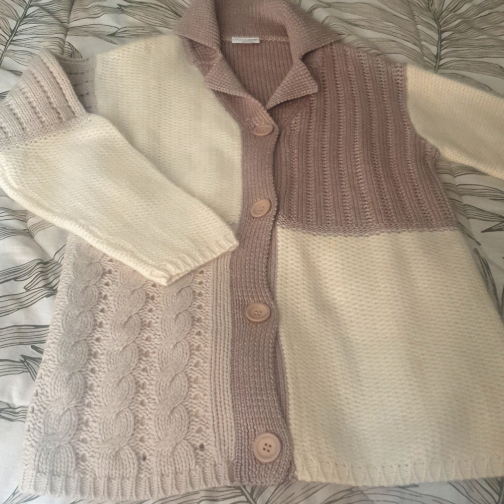 Cashmere knit cardigan - Picture 7 of 8